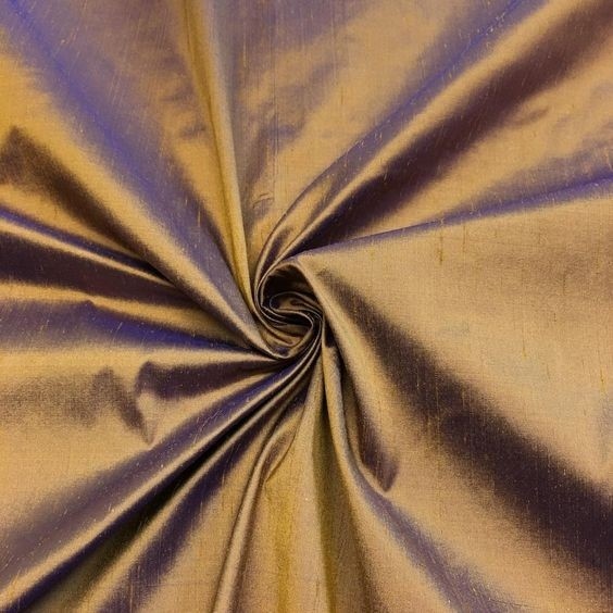 Silk Fabric Characteristics: Shantung Uses Surface Irregularity as a Feature
