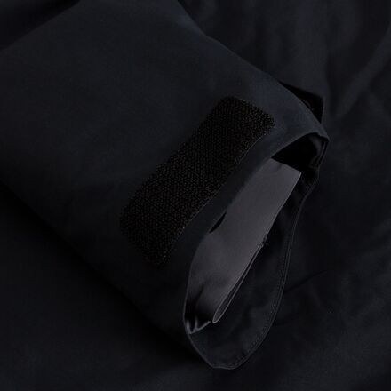Read a Waterproof Membrane Name Separately From the Face Fabric