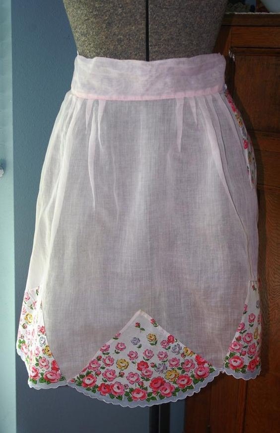 Sheer apron pictured in the source guide to organdy.