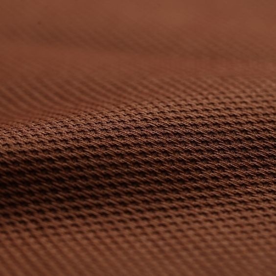 Elastane: The Stretch Fiber Behind Close-Fitting Clothes